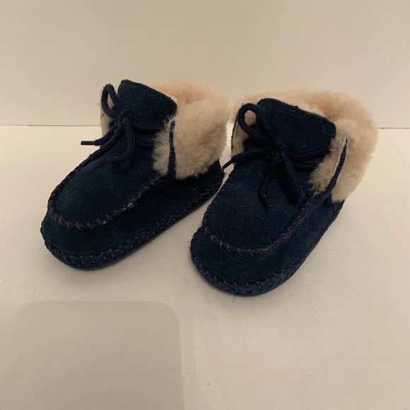 Baby ugg booties - Picture 2 of 7